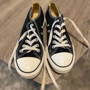 Black Converse
